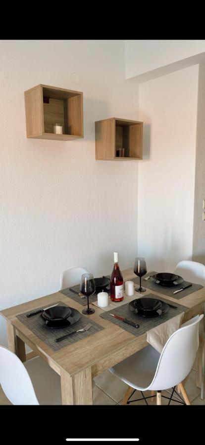 Dandelion Apartment *